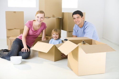 Customer raising a storage complaint in an organised service setting
